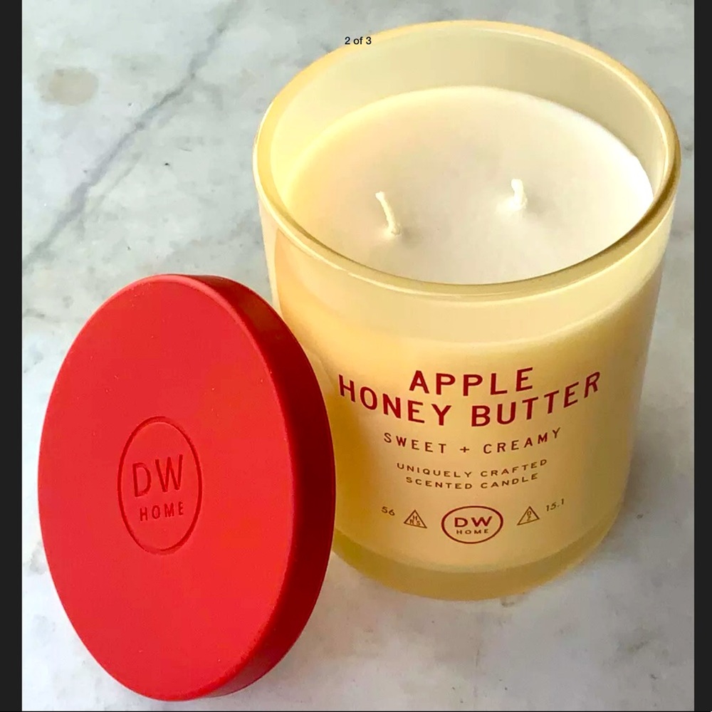 DW HOME CANDLE APPLE HONEY BUTTER RICHLY SCENTED NEW